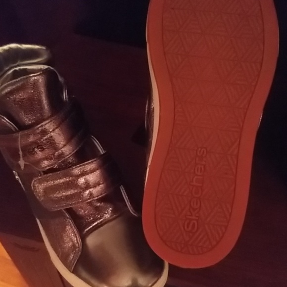 Girls Skechers sneakers - Picture 3 of 4